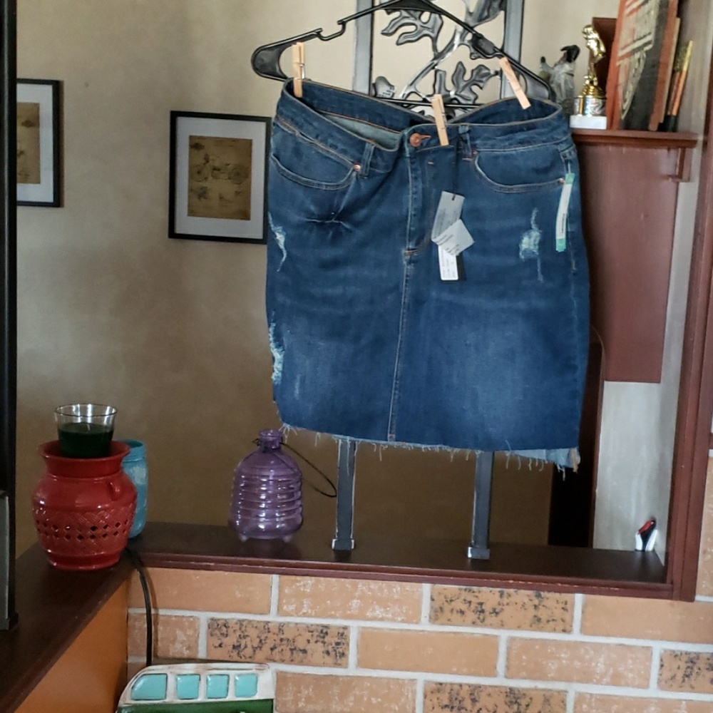 Denim skirt